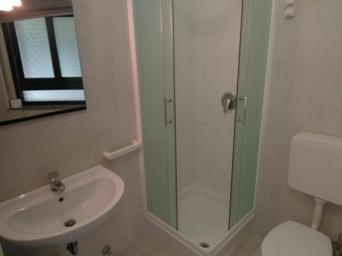 La Cordata Accommodation - Brodolini 24 Cinisello Balsamo Ngoại thất bức ảnh
